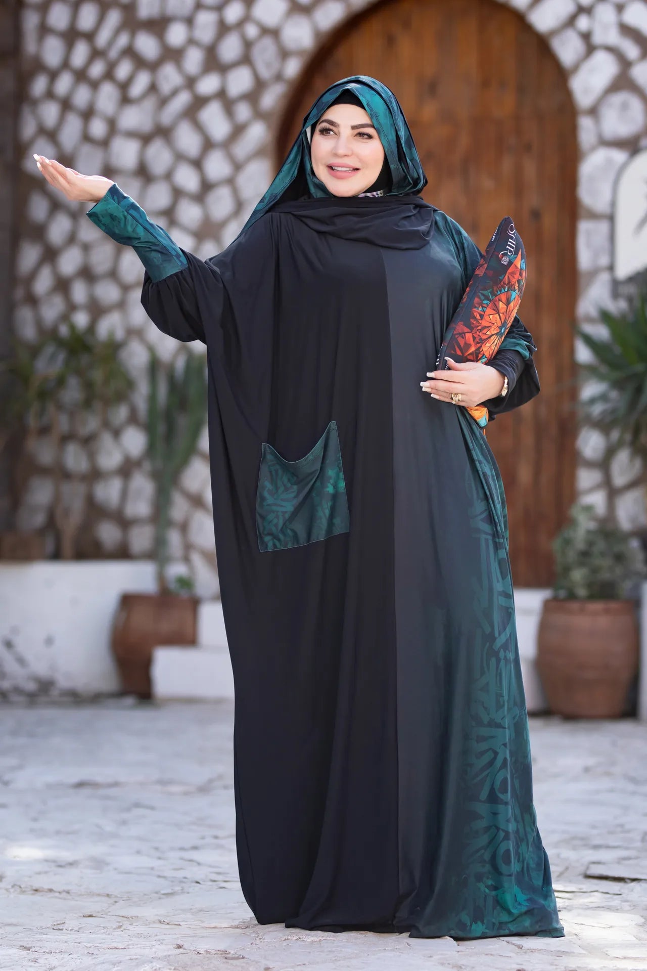 Strong yet comfortable isdal designed for everyday wear