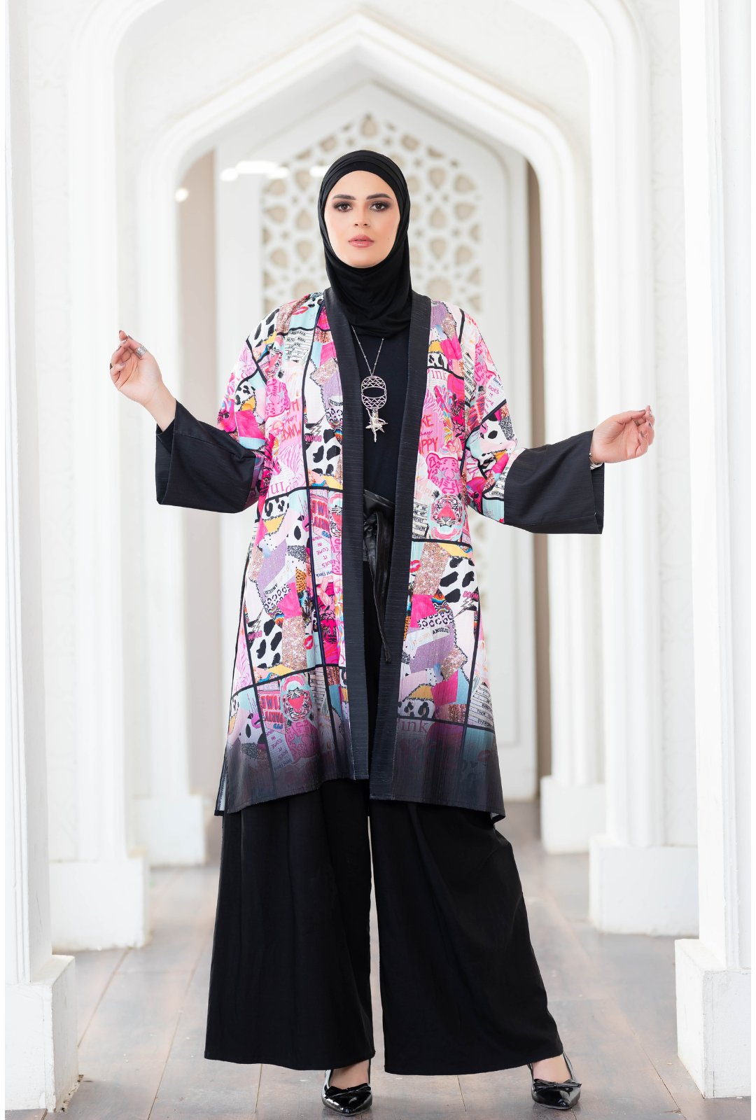 Digital print short kimono from sleek and stylish women's brand Satr.