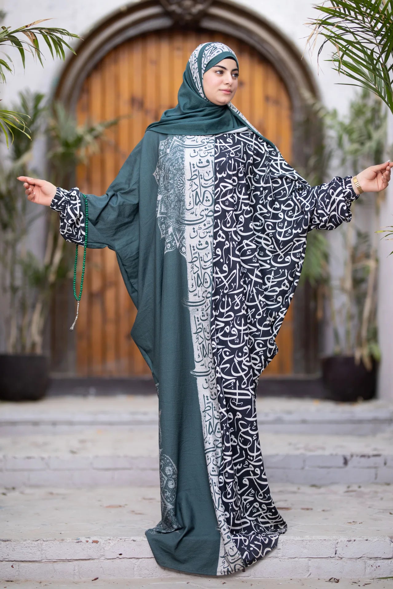 Back view of Wajd isdal offering full coverage and graceful flow
