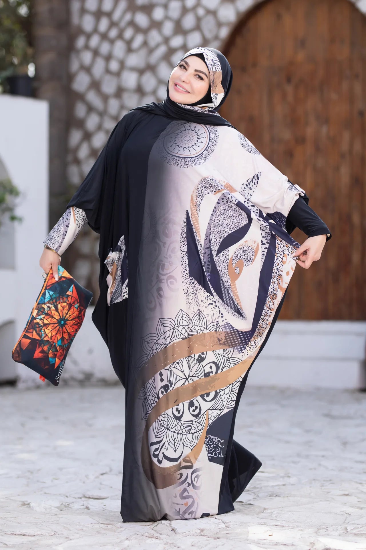 Front view of simple isdal with composed design and balanced flow
