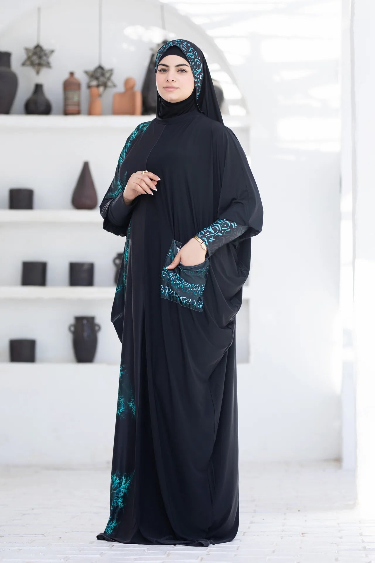 Model wearing flowing isdal designed for comfort and calm elegance
