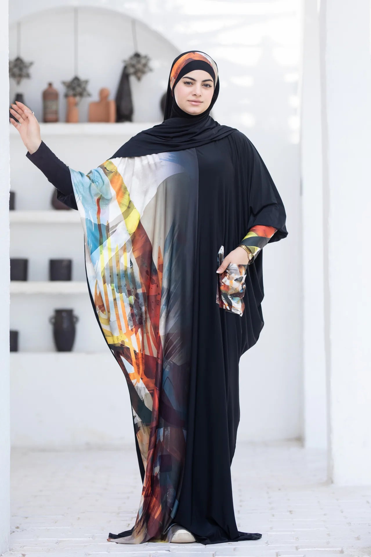 Artistic isdal featuring flowing silhouette and expressive color composition
