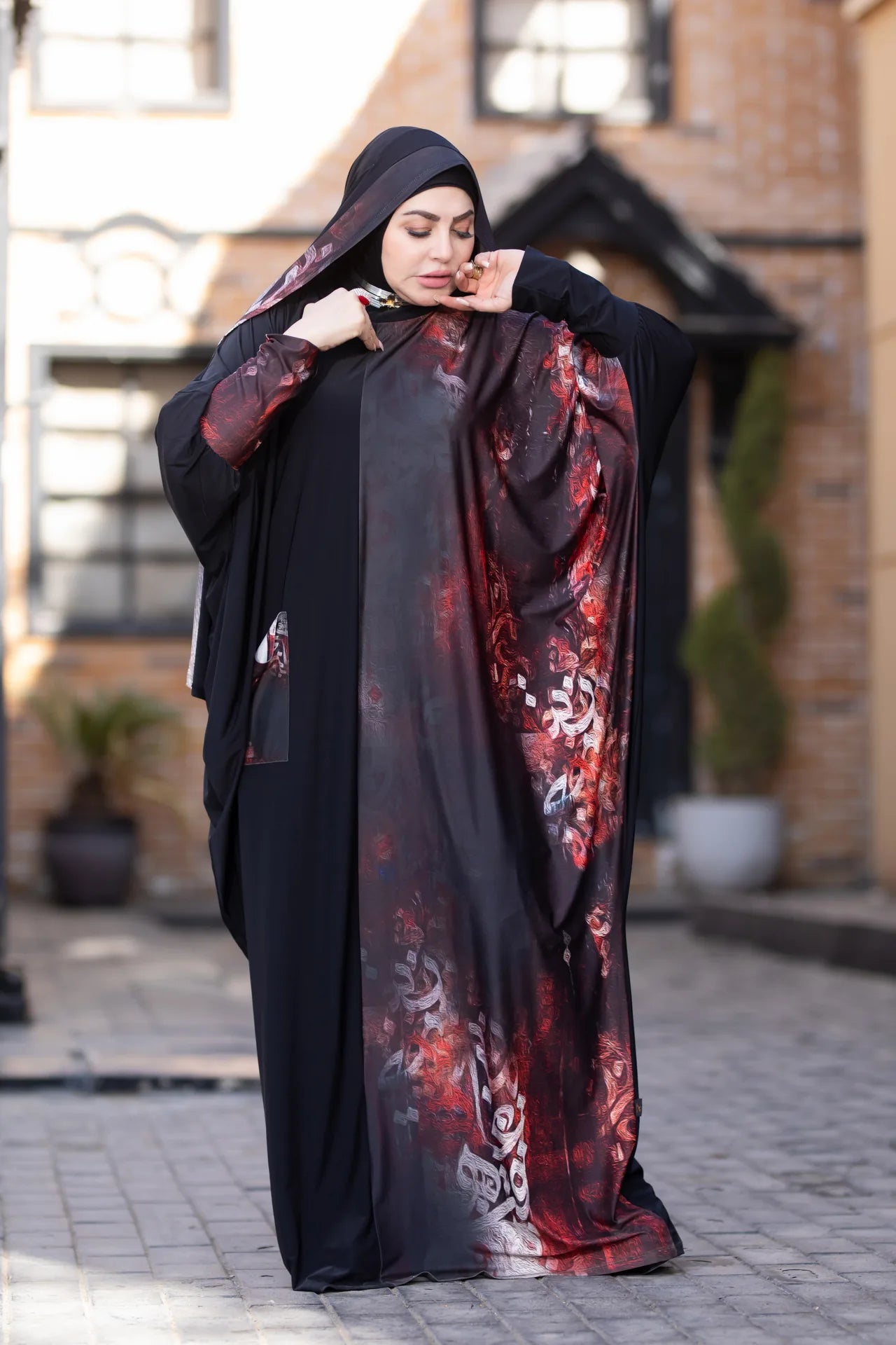 Close-up of isdal artistic patterns with deep color accents
