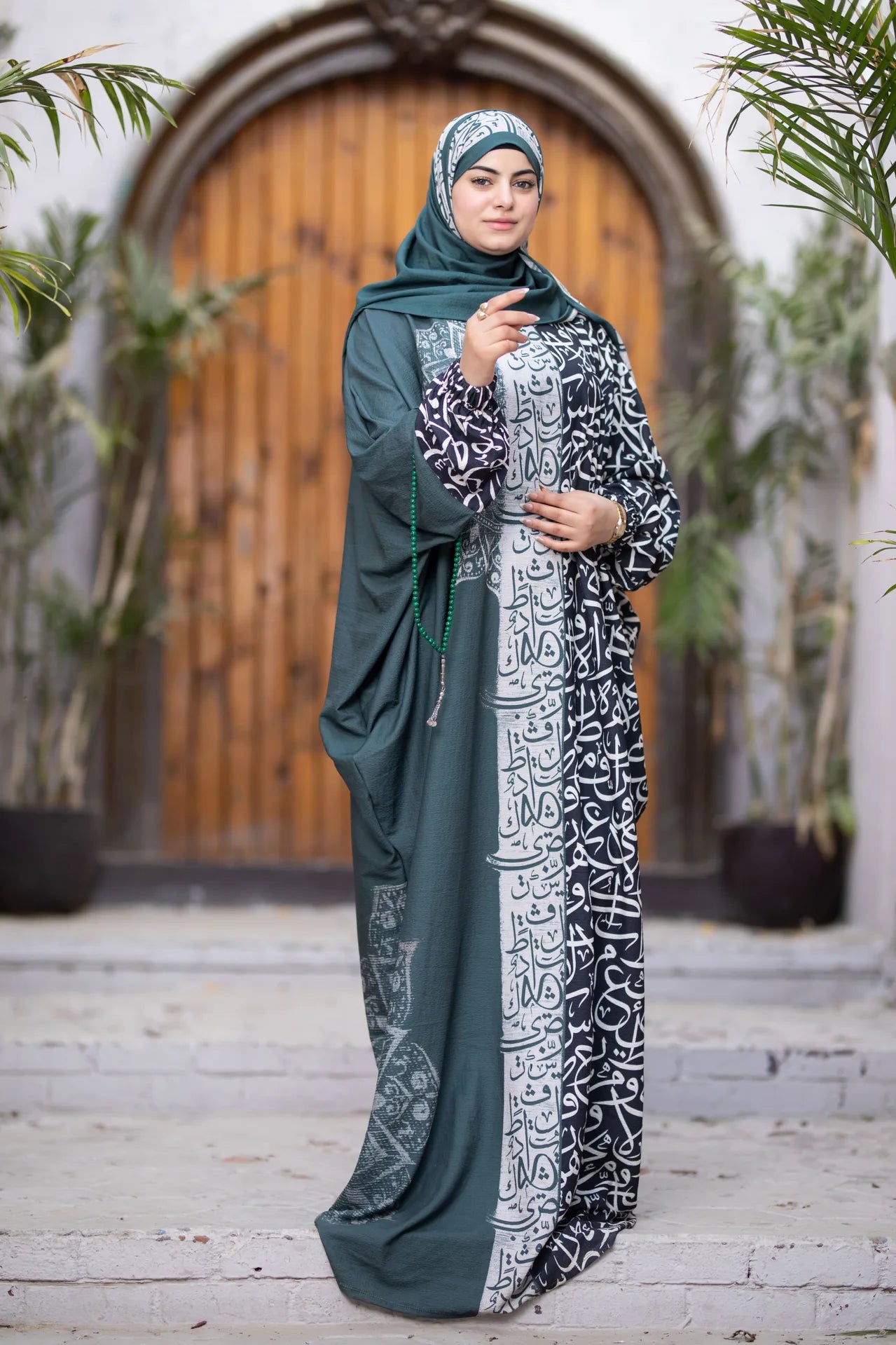 Front view of Wajd isdal showcasing balanced design and spiritual elegance
