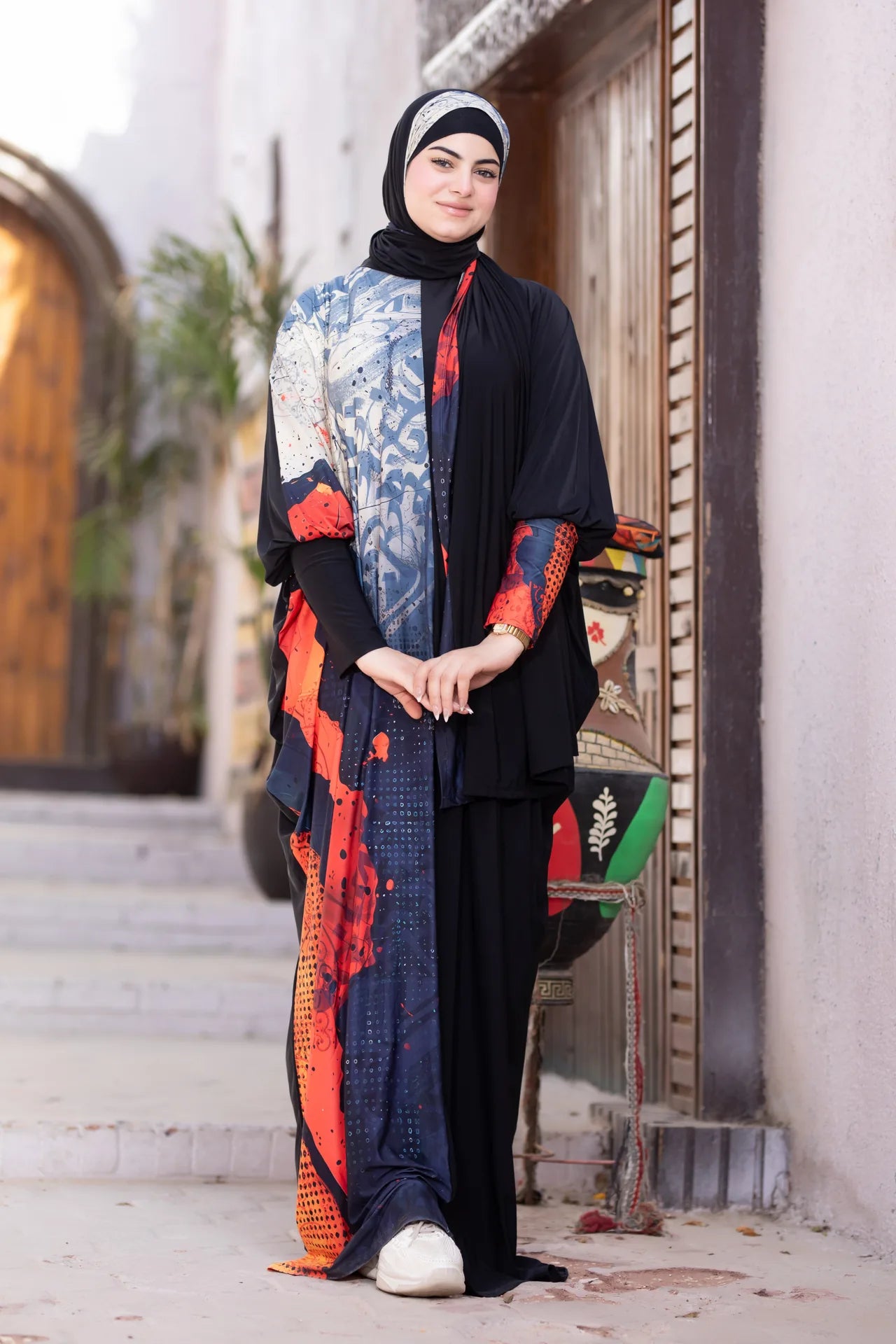 Contemporary isdal designed for everyday wear with expressive elegance
