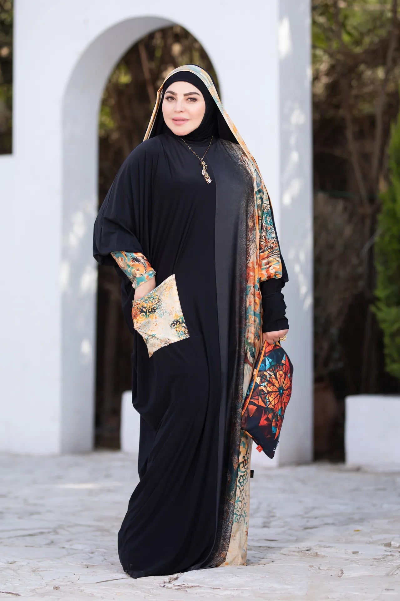 Elegant isdal featuring artistic details and composed flowing silhouette
