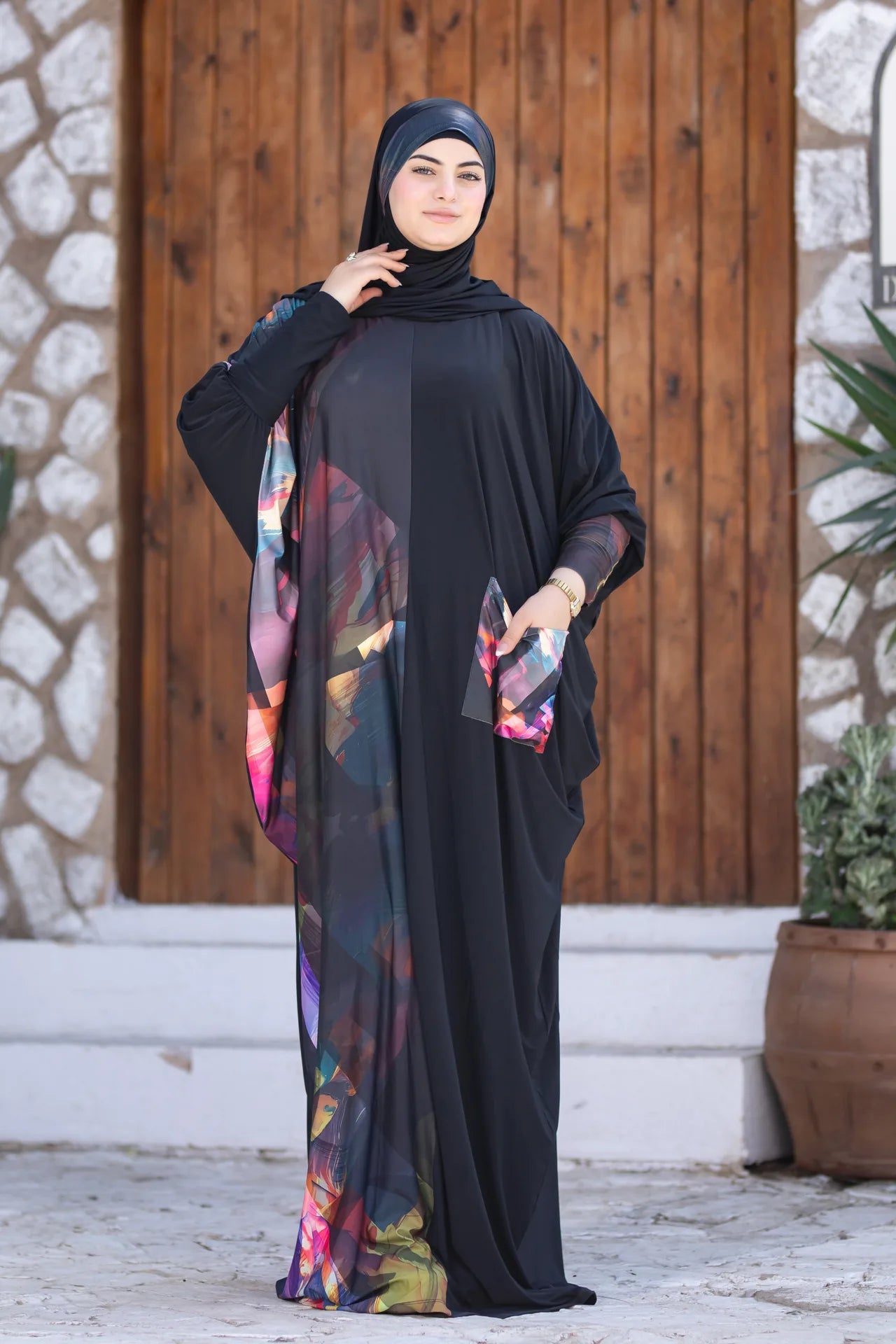 Side view of vibrant isdal highlighting fluid cut and elegant movement
