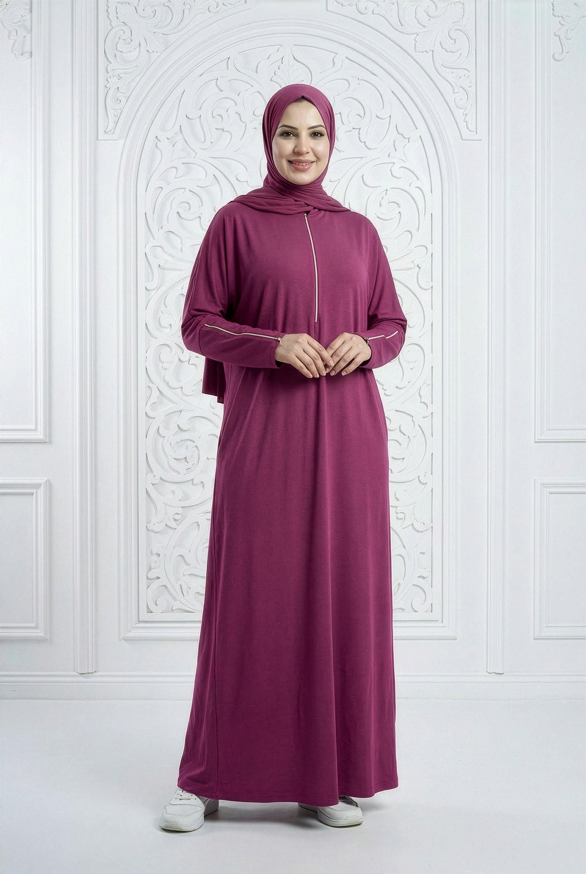 Dark fuchsia Umrah Cotton Isdal with zippered sleeves and chest zipper, modest full-length fit